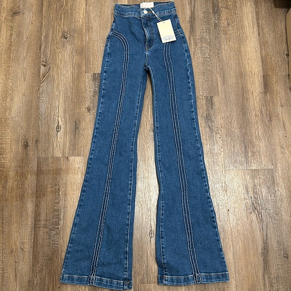 REVICE Denim - NWT REVICE Denim Rollergirl Flare Jeans size 23